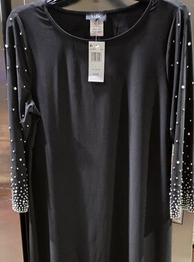 MSK Black Long-Sleeve Tunic with Pearl Accent Sleeves